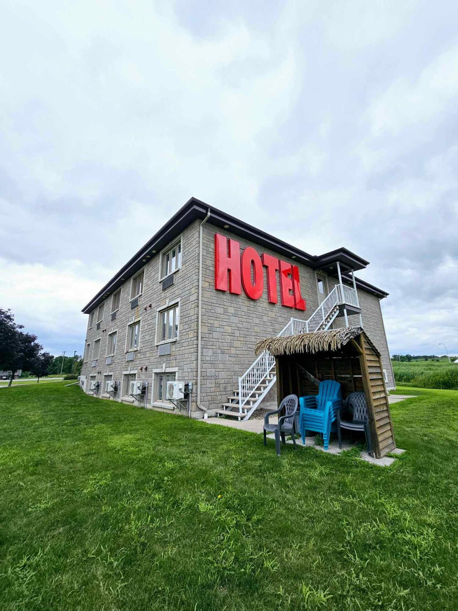 Motel Napoléon Angers Kültér fotó